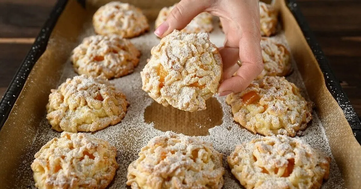 Dessert med fersken og shortbread