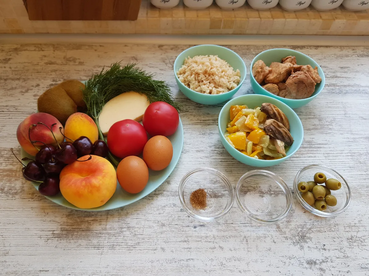 Søndagsgryde og frugtsalat