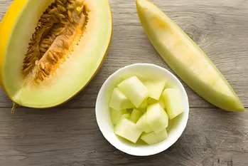 Frys en melon, og du vil elske den. Om sommeren absorberer den varmen - køb ikke aircondition længere