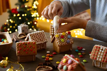 Gingerbread house is easy! Tror du ikke på mig? Her er en fantastisk opskrift