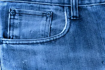 Jeans for tæt eller for løst? Med disse tricks løser du det!