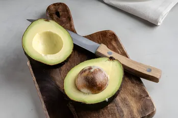 Kast ikke avocadoben væk. Her er 2 Orchide Problemer denne Diversion vil Solve