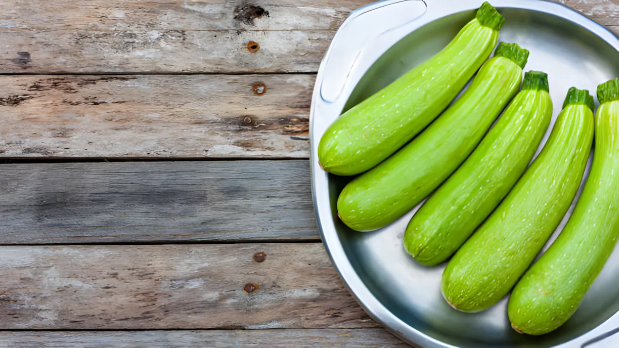 Utrolig velsmagende courgette-ret: Når du først har prøvet den én gang, vil du lave den igen og igen (deler min yndlingsopskrift, courgette-gryderet)